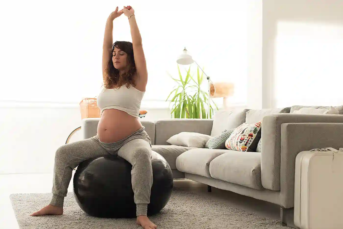 How to Support Your Core Safely During Pregnancy Abbots Langley